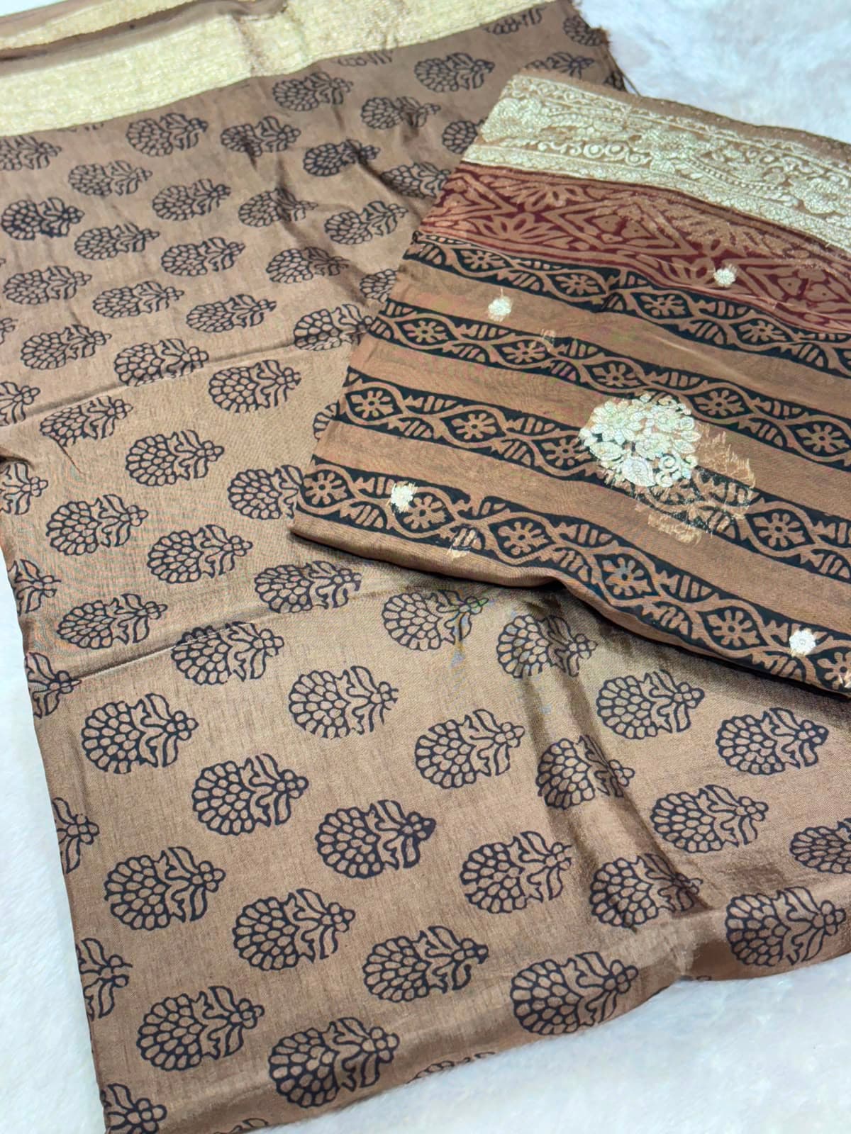 Original Bagh Print Mulberry Opada Silk Suit with Organza Dupatta — Piece 14