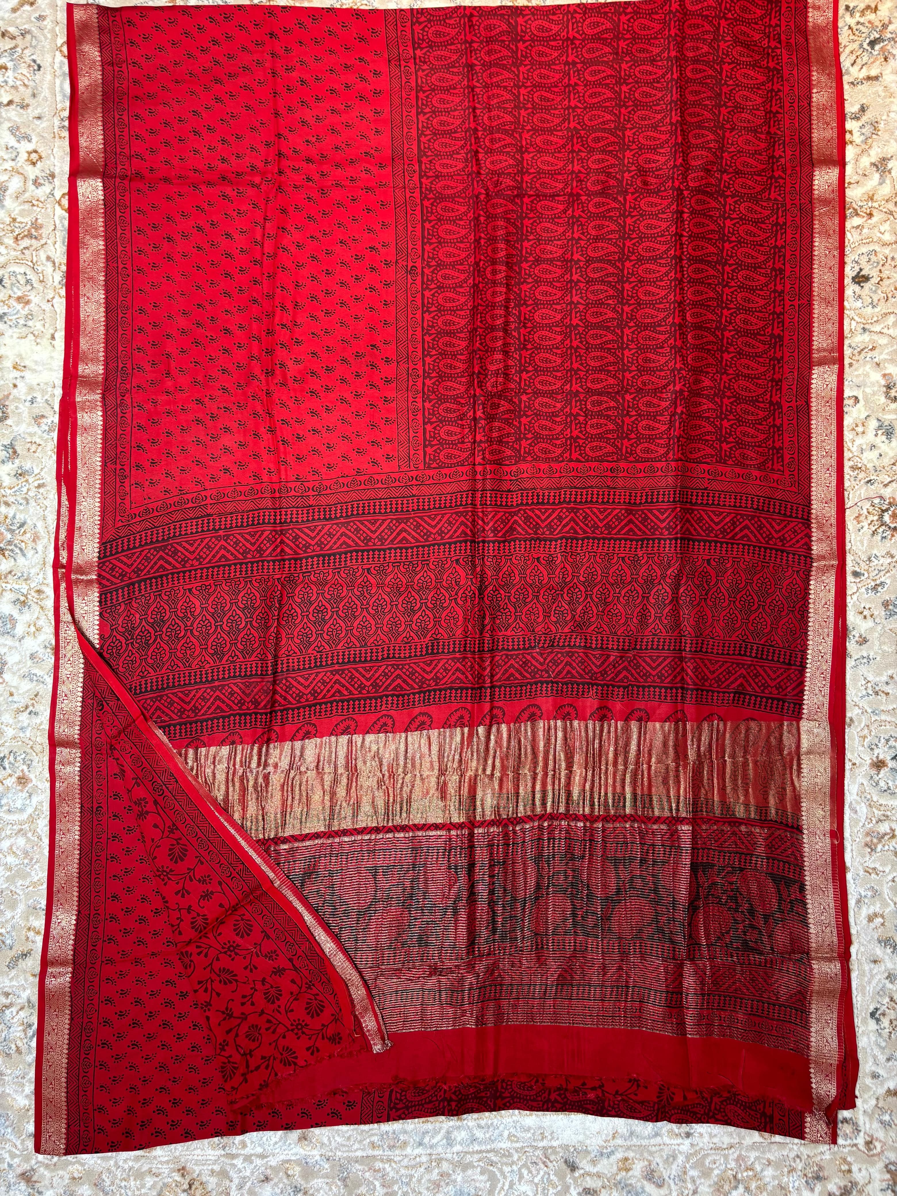 Baghprint Natural Crepe Saree with Zari Border — Piece 18